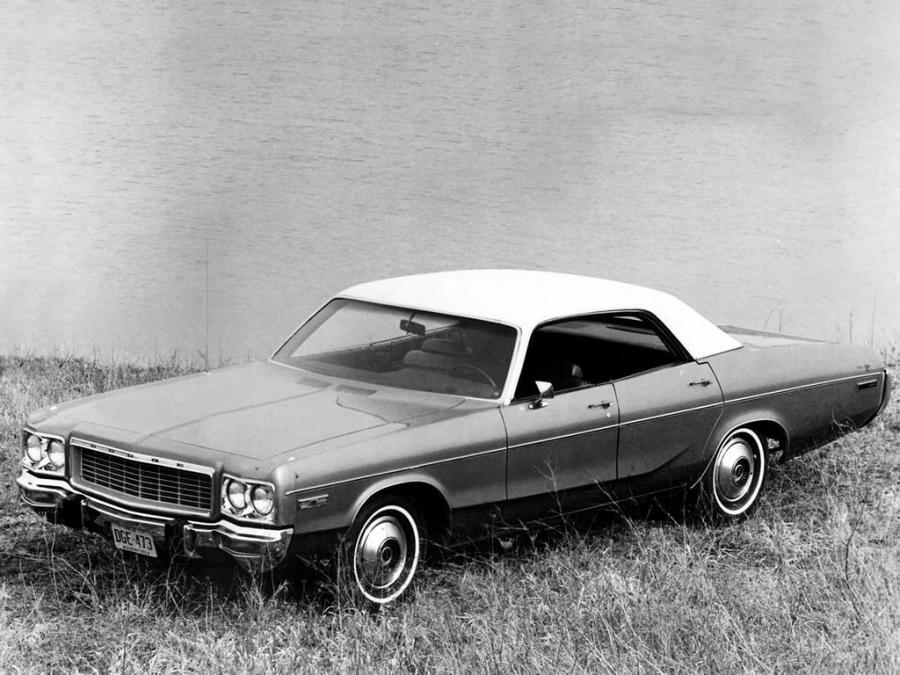  Dodge Polara Hardtop Sedan 1973 года  (фото 1 из 1)